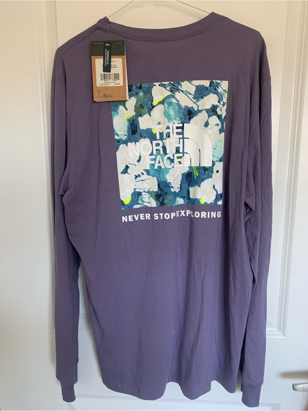 The North Face Men’s Long Sleeve Graphic Tee